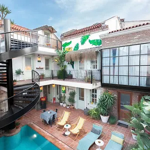 Pop Otel